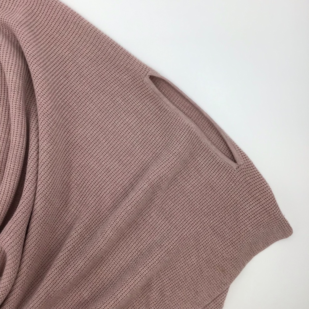 Lululemon Forward Flow Cape Pink Poncho Scarf - Picture 9 of 14
